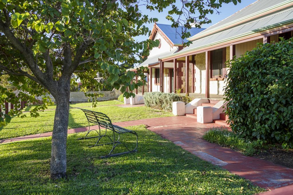 Fremantle Colonial Cottages West Perth Exterior photo