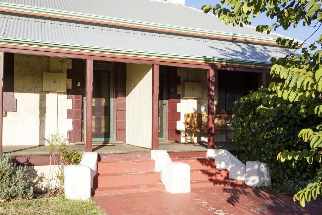 Fremantle Colonial Cottages West Perth Exterior photo