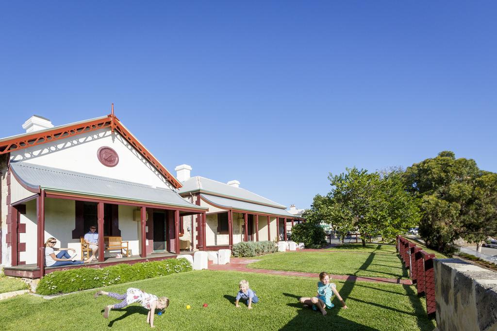 Fremantle Colonial Cottages West Perth Exterior photo